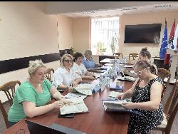 Комиссия Совета депутатов муниципального округа  Ростокино в городе Москве по социальным вопросам и информированию населения.
