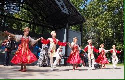 «В Москве районов много, Ростокино – любимый мой район»