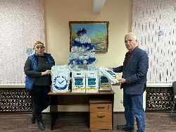Депутаты-единороссы района Ростокино приняли участие в акции «С Новым годом, ветеран!»